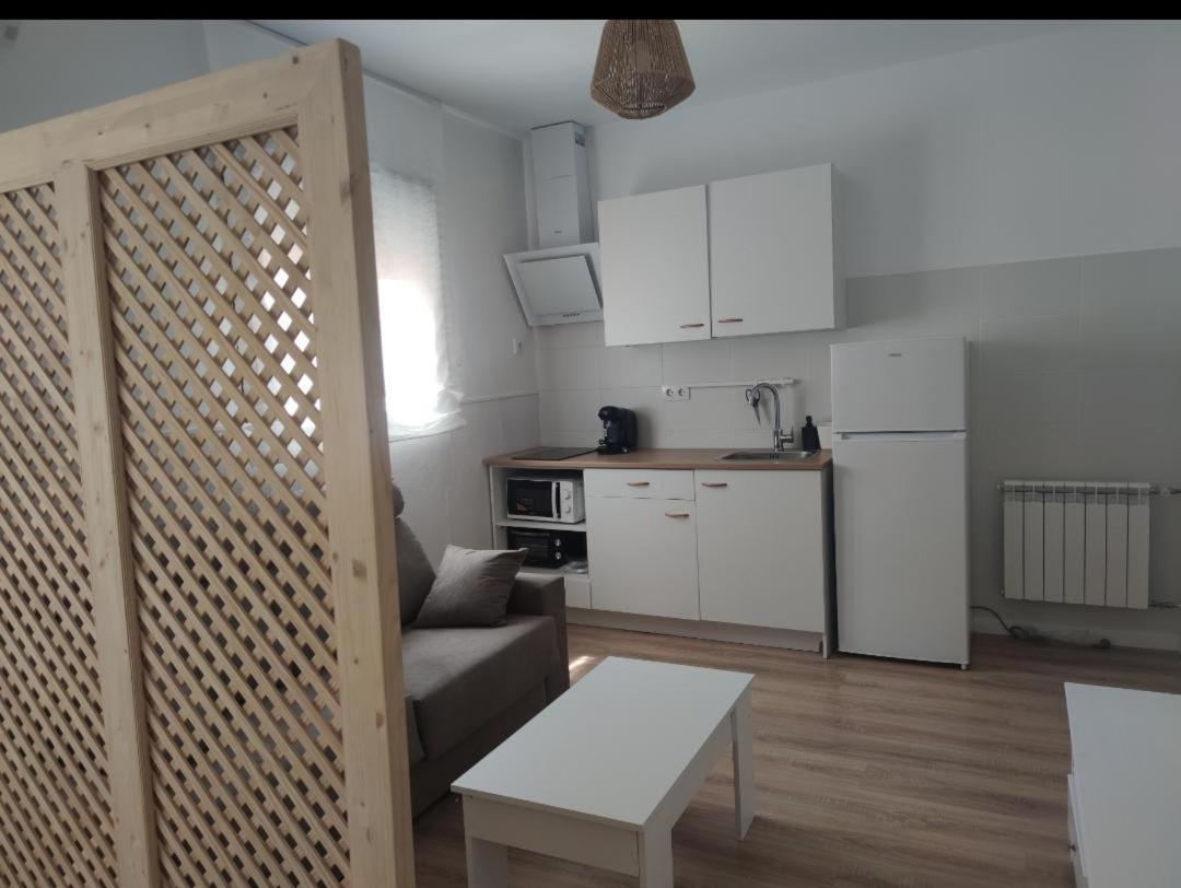 Apartamento Los Patos Villafranca de los Caballeros Exterior foto